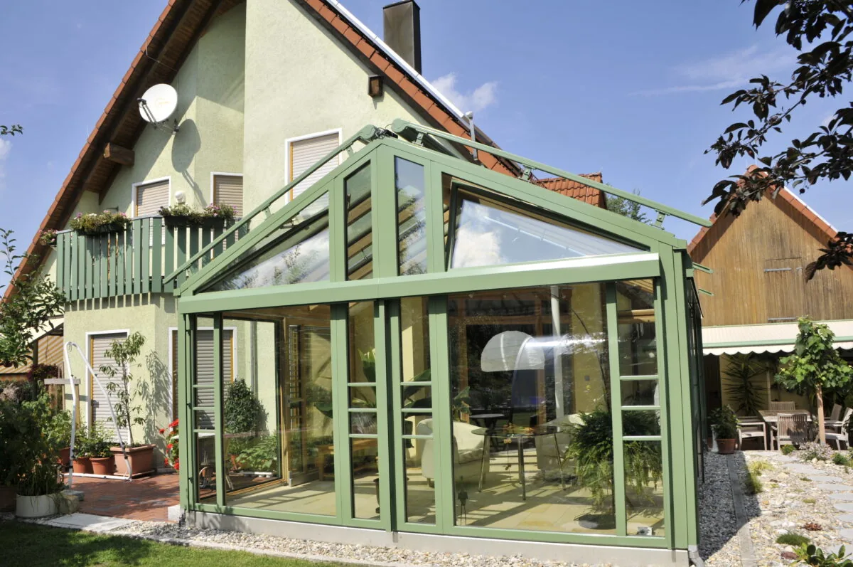 Wintergarten mit Satteldach in Lauf an der Pegnitz, gedämmt und beheizbar, die Alternative zum Sommergarten